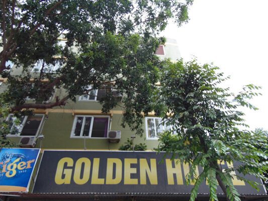 Khách sạn Golden nghỉ chân gần sân bay Nội bài