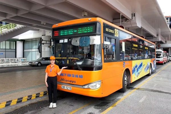 Xe bus từ sân bay Nội Bài Ứng Hoà