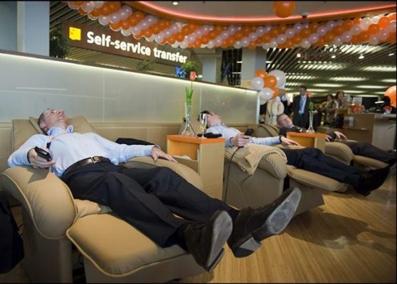 Phải Làm Gì Khi Bạn Bị Lỡ Chuyến Bay ? 7 bi lo chuyen bay4