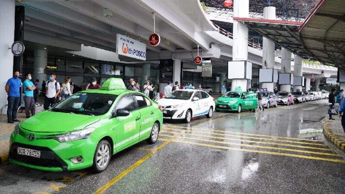Kinh nghiệm đặt taxi Nội Bài ở đâu giá rẻ nhất