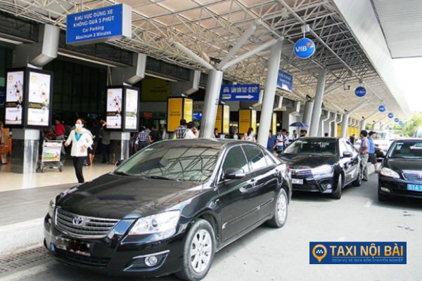 Kinh Nghiệm Thuê Taxi Nội Bài Giá Rẻ, Chất Lượng, Uy Tín 7 kinh nghiem khi thue taxi san bay