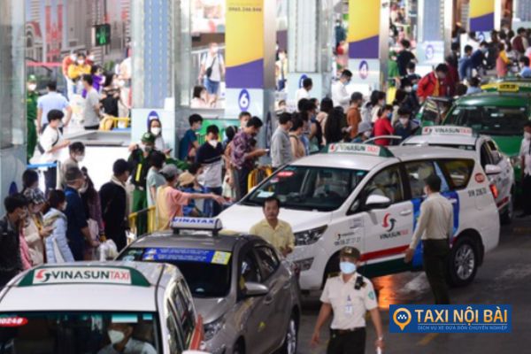 Kinh Nghiệm Thuê Taxi Nội Bài Giá Rẻ, Chất Lượng, Uy Tín 8 dich vu taxi noi bai