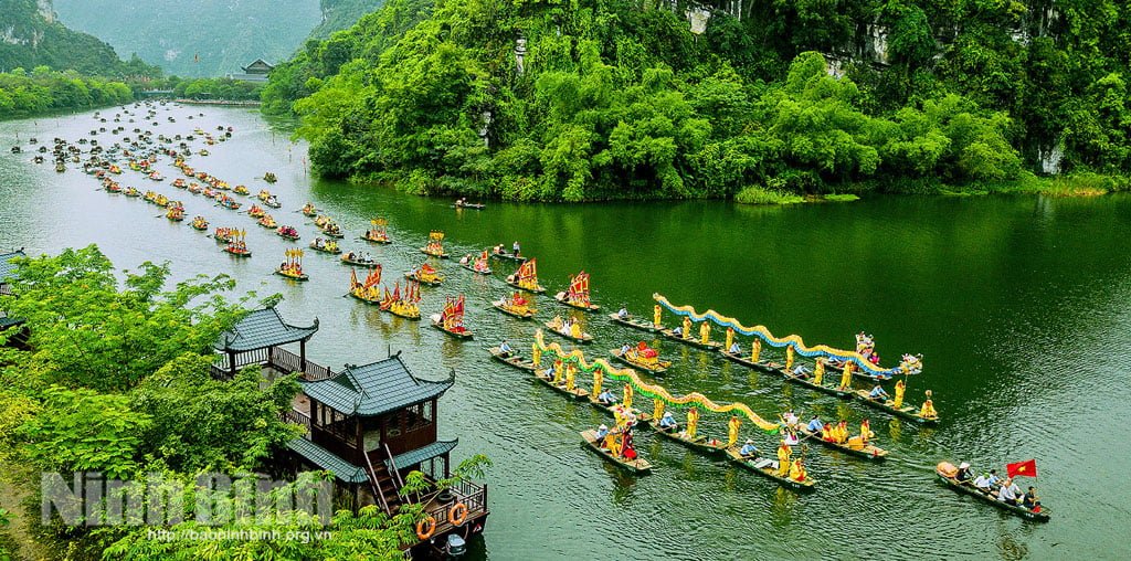 Taxi Ha Noi di Chua Bai Dinh Trang An Ninh Binh gia re 2