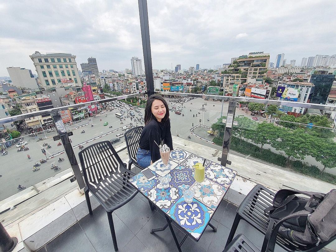 Khám Phá Top 5 Các Quán Cafe View Đẹp Ở Hà Nội Bạn Nên Ghé 11 Review Aries Coffee: cafe rooftop vạn người mê - Digifood