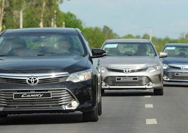 cho thuê xe 4 chỗ Hà Nội