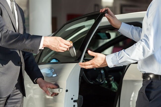 Chuyên gia chia sẻ kinh nghiệm thuê xe tự lái về quê ăn Tết