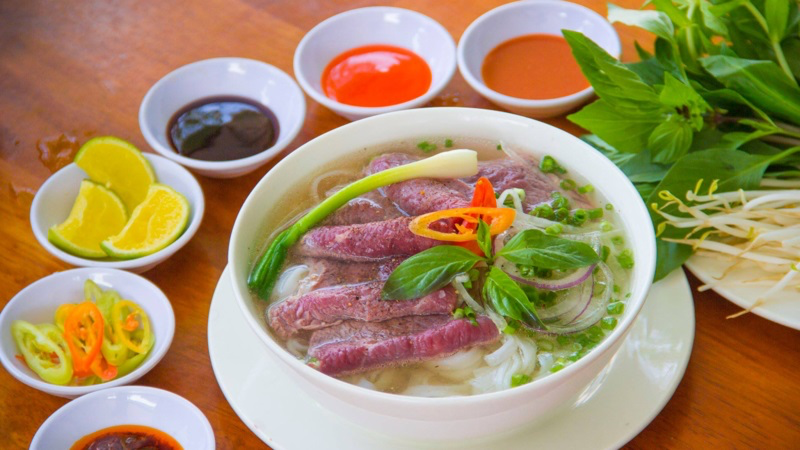 Thưởng Thức Ẩm Thực Trọn Vẹn Tại Các Quán Ăn Ngon Ở Hà Nội 11 các quán ăn ngon ở hà nội