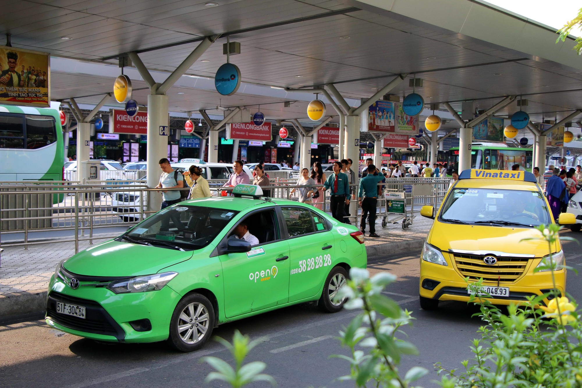 Top 5 hãng taxi sân bay Đồng Hới uy tín, giá rẻ 9 taxi sân bay Đồng Hới