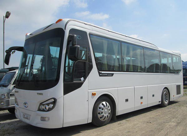 Dịch vụ thuê xe du lịch Tuyên Quang 4 - 45 chỗ trọn gói, uy tín 14 Bảng giá cho thuê xe 29 chỗ Thaco Town trọn gói (03/2023) – Today Travel Cho Thuê Xe Hôm Nay